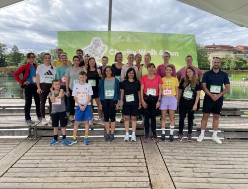 Teamgeist beim Charity Walk an Run